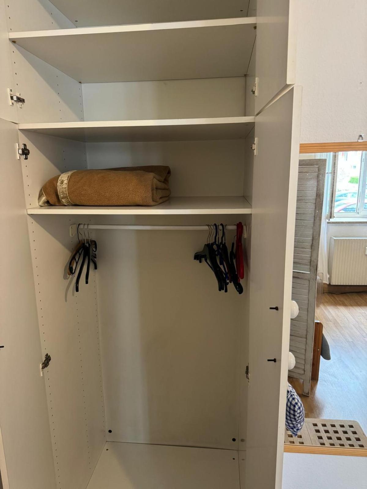 Gemuetliches Komfortables Zimmer Fuer 1 Person Im Zentrum München Buitenkant foto